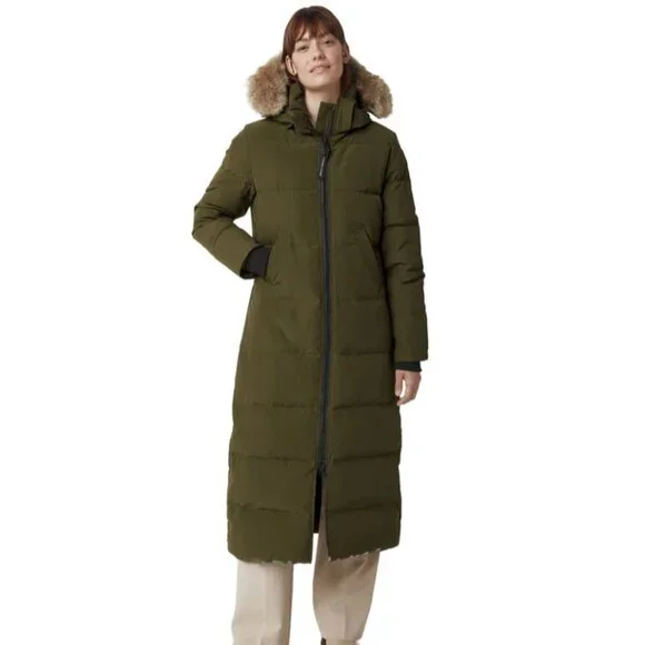 Canada Goose Mystique Parka with Fur Trim Hood in Military Green – Like New - Picture 16 of 16